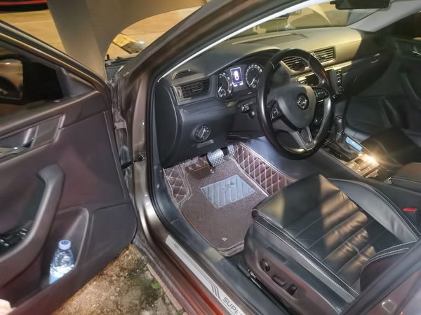 Skoda Superb 2016, 119100 км, за 6501 USD - фото 17