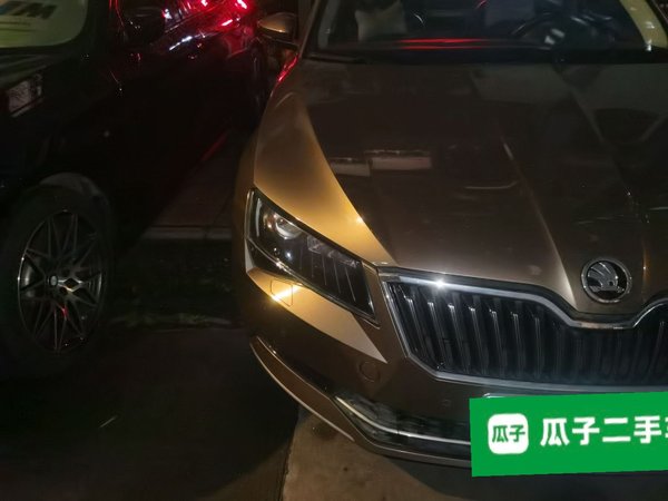 Skoda Superb 2016, 119100 км, за 6501 USD - фото 7
