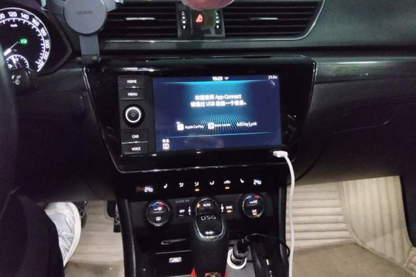 Skoda Superb 2016, 127200 км, за 6701 USD - фото 13