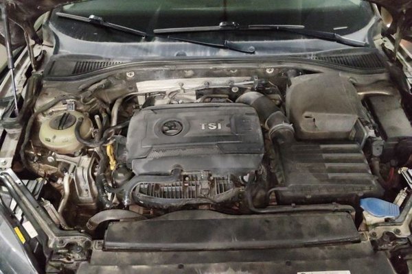 Skoda Superb 2016, 127200 км, за 6701 USD - фото 21