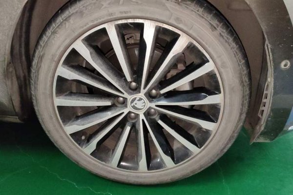 Skoda Superb 2016, 127200 км, за 6701 USD - фото 8
