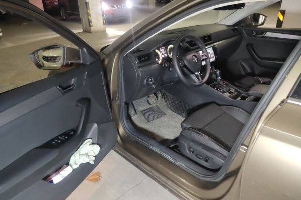 Skoda Superb 2018, 119100 км, за 6007 USD - фото 16