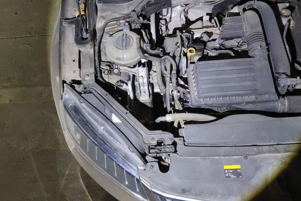 Skoda Superb 2018, 119100 км, за 6007 USD - фото 23