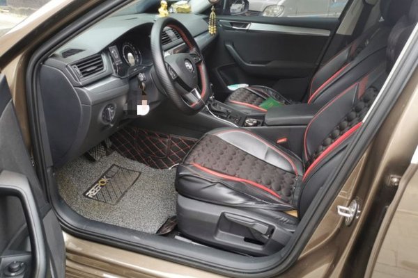 Skoda Superb 2019, 47600 км, за 8320 USD - фото 16
