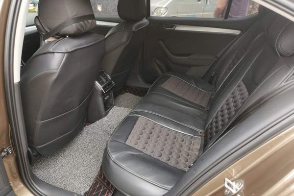 Skoda Superb 2019, 47600 км, за 8320 USD - фото 17