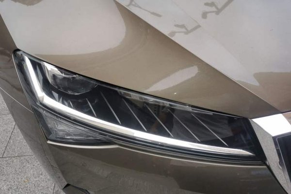 Skoda Superb 2019, 47600 км, за 8320 USD - фото 7