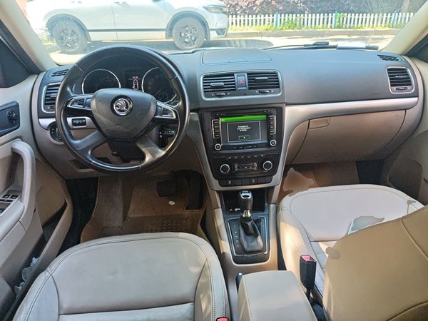 Skoda Yeti 2014, 146400 км, за 5944 USD - фото 6