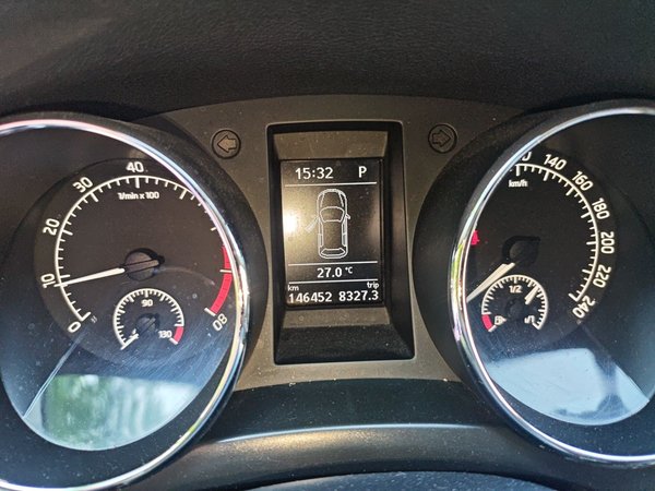 Skoda Yeti 2014, 146400 км, за 5944 USD - фото 8