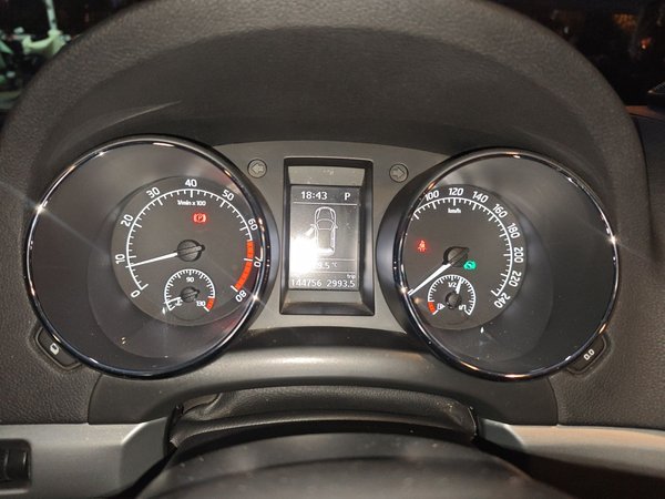 Skoda Yeti 2014, 144700 км, за 5594 USD - фото 18