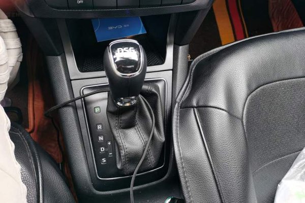 Skoda Yeti 2017, 63800 км, за 6479 USD - фото 14