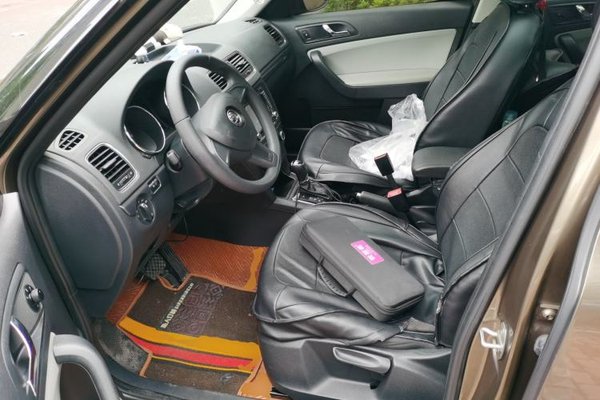 Skoda Yeti 2017, 63800 км, за 6479 USD - фото 15