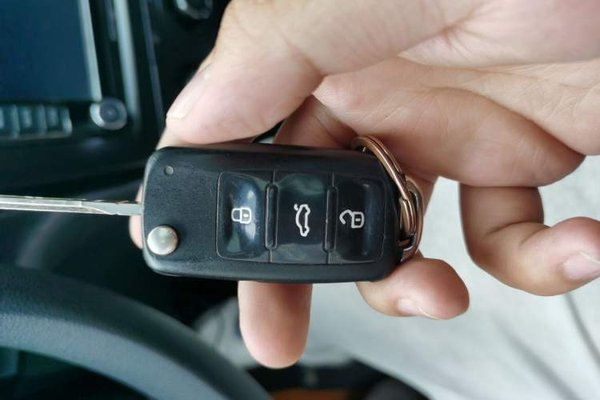 Skoda Yeti 2017, 63800 км, за 6479 USD - фото 20