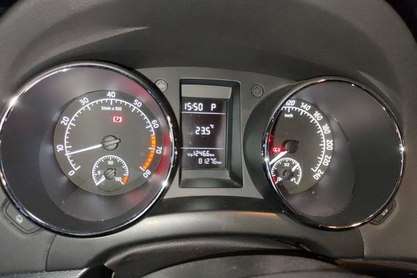 Skoda Yeti 2017, 81199 км, за 6240 USD - фото 11