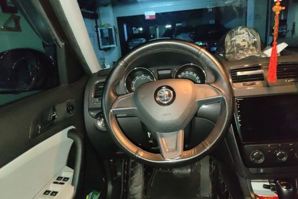 Skoda Yeti 2017, 81199 км, за 6240 USD - фото 10