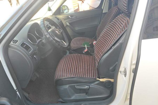 Skoda Yeti 2017, 106300 км, за 7854 USD - фото 15