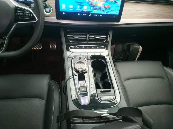 Skyworth EV6 2024, 23800 км, за 12764 USD - фото 7
