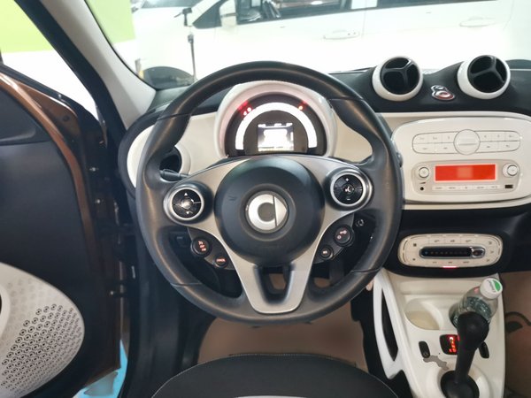 Smart Forfour 2016, 90200 км, за 6671 USD - фото 10