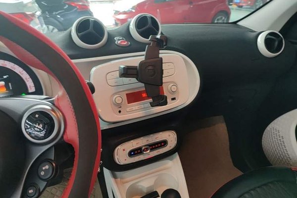 smart forfour 2018, 64900 км, за 8323 USD - фото 16
