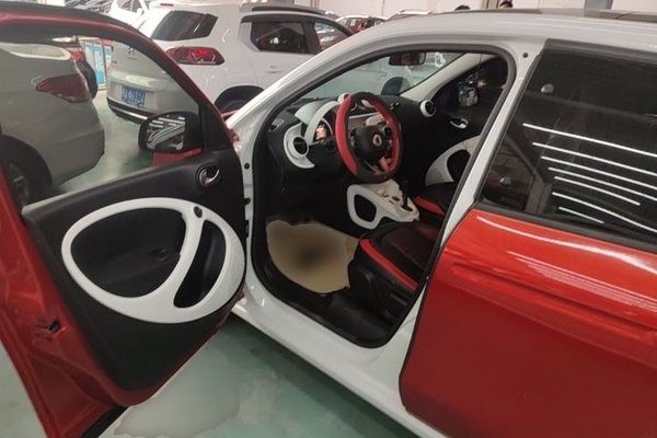 smart forfour 2018, 64900 км, за 8323 USD - фото 19