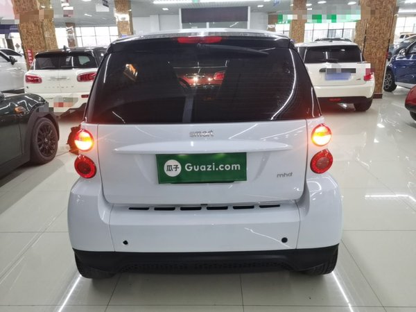 smart fortwo 2012, 63700 км, за 6199 USD