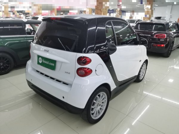 smart fortwo 2012, 63700 км, за 6199 USD