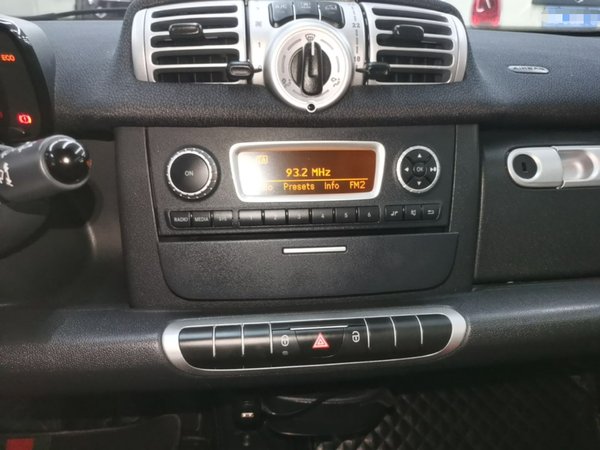 smart fortwo 2012, 63700 км, за 6199 USD - фото 15