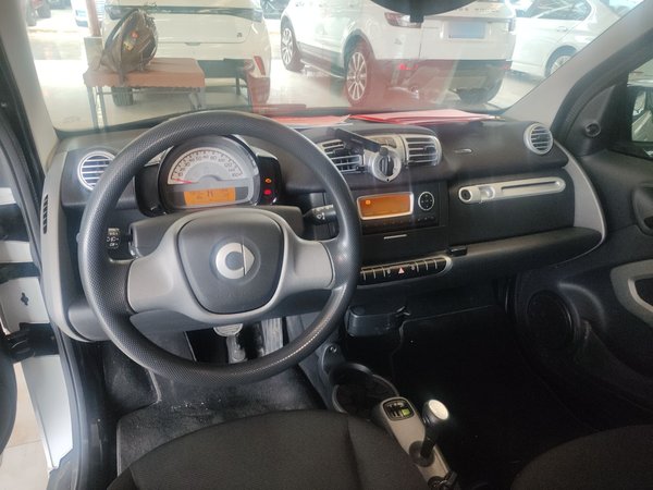 Smart Fortwo 2012, 78000 км, за 5504 USD - фото 20