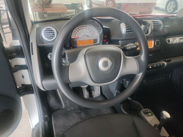 Smart Fortwo 2012, 78000 км, за 5504 USD - фото 12