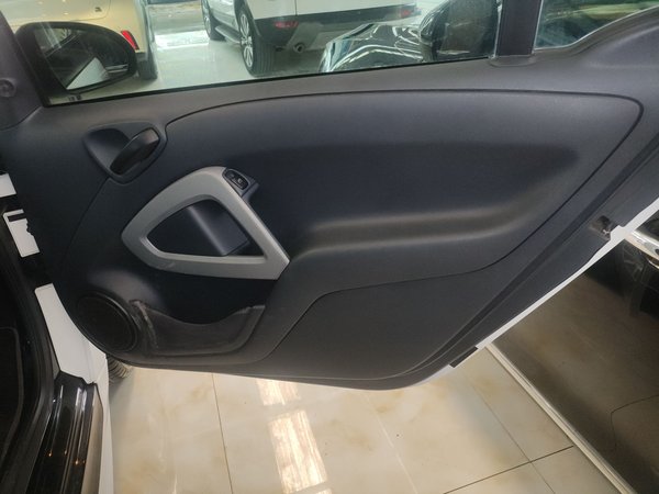 Smart Fortwo 2012, 78000 км, за 5504 USD - фото 24