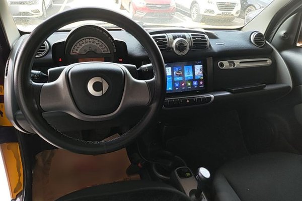 smart fortwo 2012, 79300 км, за 5783 USD - фото 9