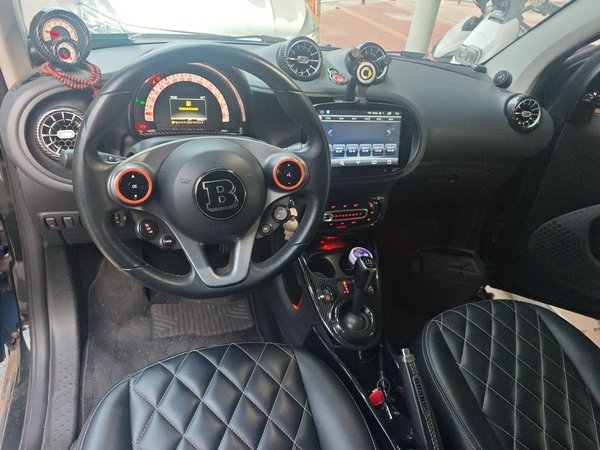 smart fortwo 2015, 104900 км, за 5214 USD - фото 10