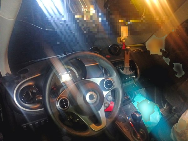 smart fortwo 2015, 40700 км, за 6241 USD - фото 10