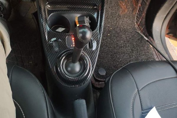 smart fortwo 2015, 70500 км, за 4893 USD