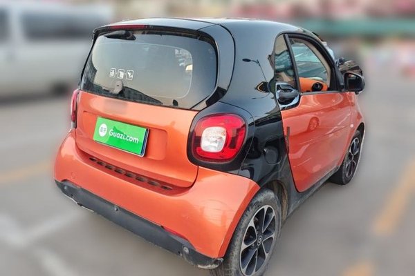 smart fortwo 2015, 70500 км, за 4893 USD - фото 22