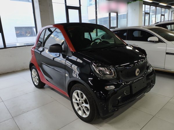 fortwo 2018 1.0L 52kW Hardtop Dynamic Version China V, 2018 года