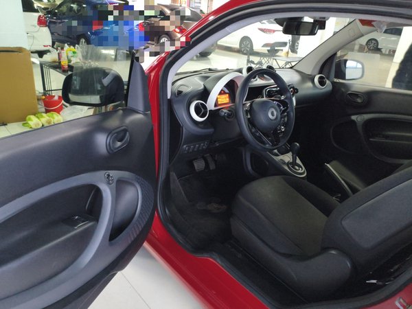 Smart Fortwo 2018, 109600 км, за 7952 USD - фото 19