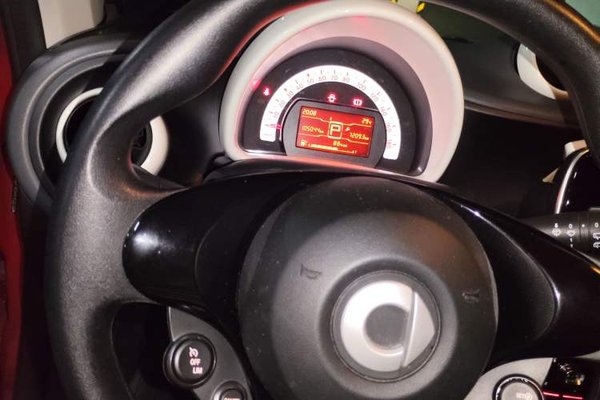 smart fortwo 2018, 105000 км, за 6122 USD - фото 11