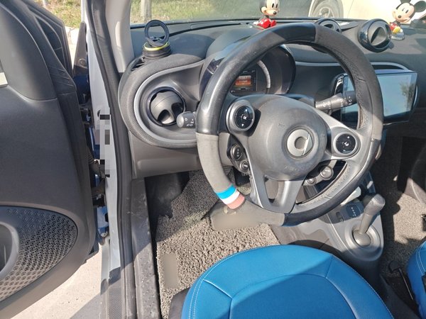 Smart Fortwo 2019, 111600 км, за 8950 USD - фото 9