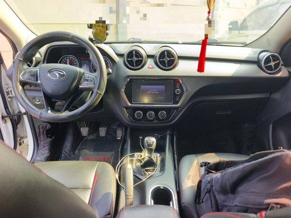 Soueast DX3 2016, 84200 км, за 2681 USD - фото 10