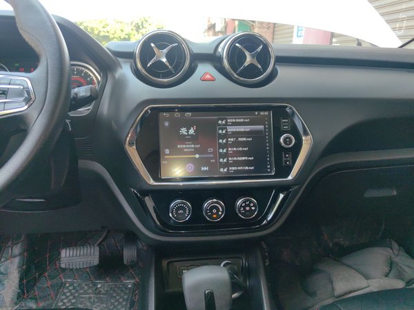 Soueast DX3 2018, 93100 км, за 4997 USD