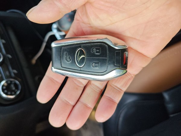 Soueast DX7 2015, 71400 км, за 3724 USD - фото 17