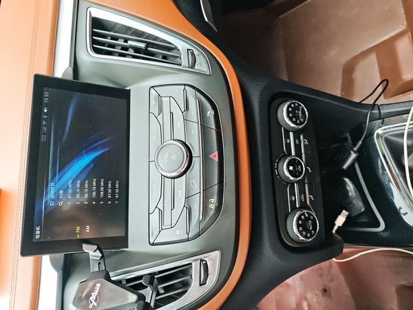 Soueast DX7 2015, 93900 км, за 3764 USD - фото 10