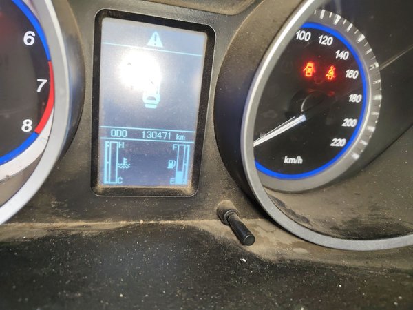 Soueast V5 Lingzhi 2013, 130399 км, за 2594 USD - фото 13