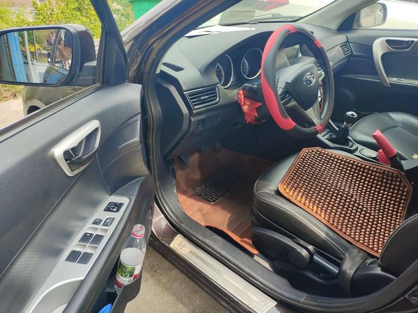 Soueast V5 Lingzhi 2014, 60800 км, за 3413 USD - фото 8