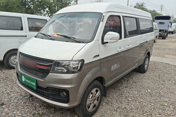 SRM New Haishi X30L · 2025 год