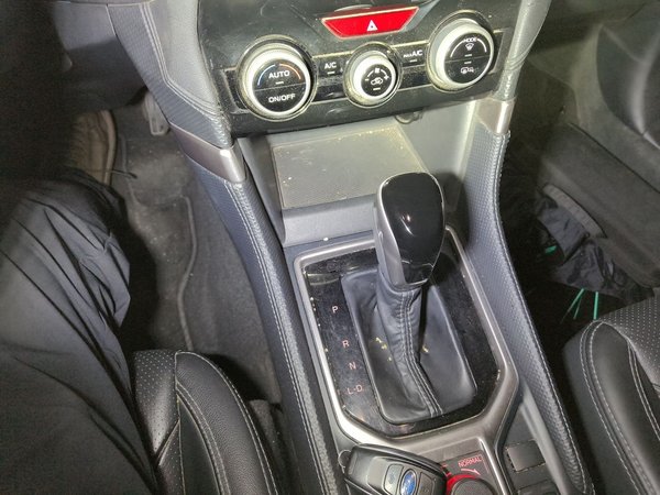 Subaru Forester 2019, 108200 км, за 11555 USD - фото 13