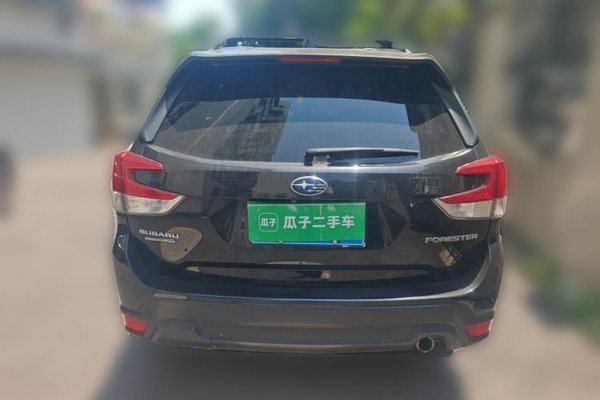 Subaru Forester 2019, 52500 км, за 13709 USD