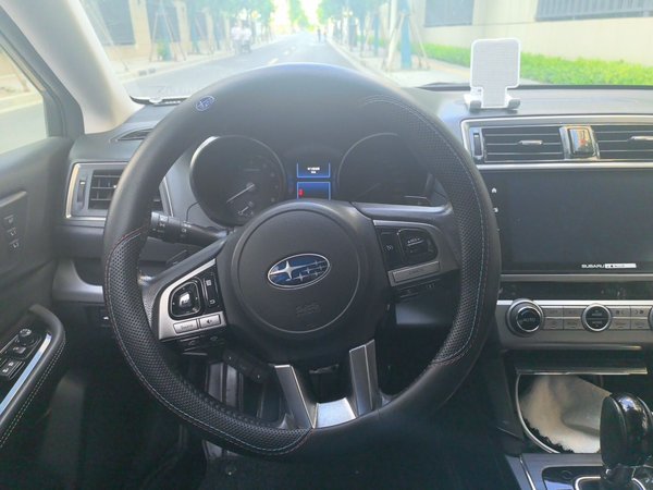 Subaru Legacy 2016, 112100 км, за 6912 USD - фото 11
