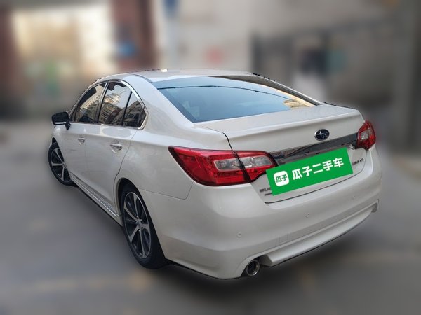 Subaru Legacy 2017, 93500 км, за 11893 USD