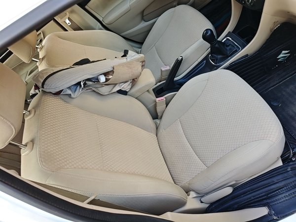 Suzuki Alivio 2015, 125800 км, за 4118 USD - фото 23